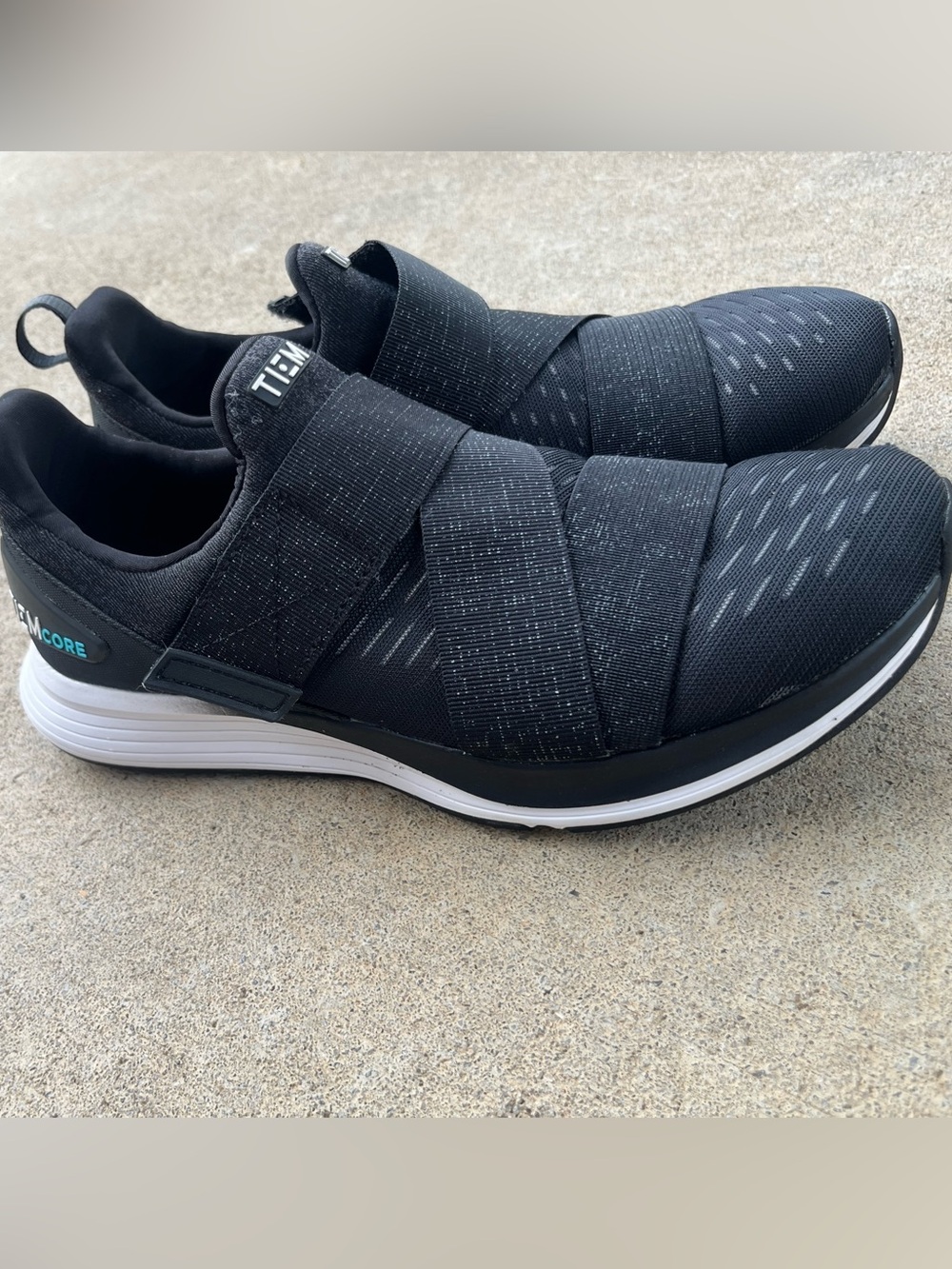 Women’s Slip-On Athletic Sneakers in Black by TIEM Core SZ 8.5 - Picture 2 of 6